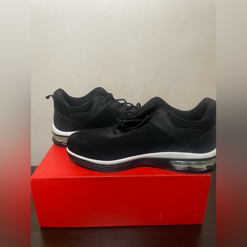 Black Athletic Men's Shoes